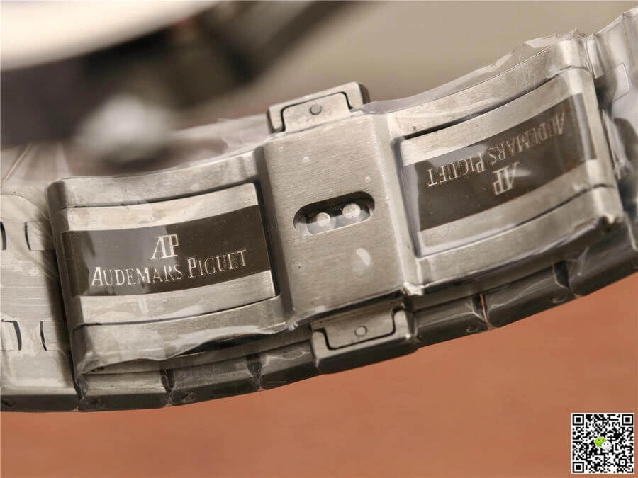 Audemars Piguet Royal Oak Tourbillon 26510IP.OO.1220IP.01 R8 Factory 1:1 Best Edition Replica Watch Titanium Case